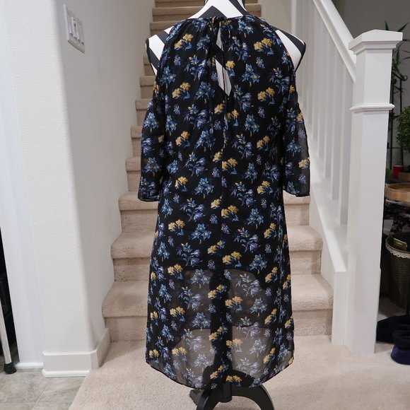 Floral Cold-Shoulder Dress - Picture 4 of 7